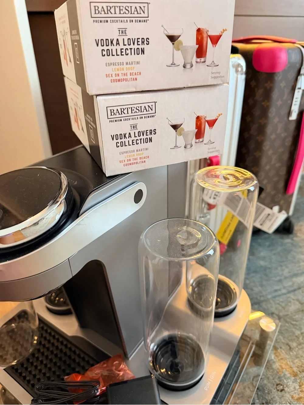 Bartestian cocktail maker